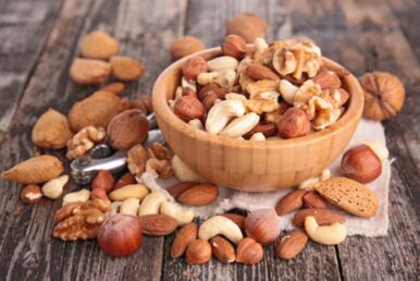 Hazelnuts for potential in men