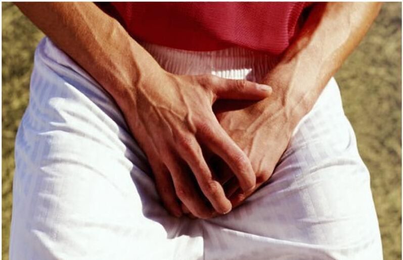 Pain associated with a mixture of blood in the discharge during arousal is a sign of a serious illness in men. 
